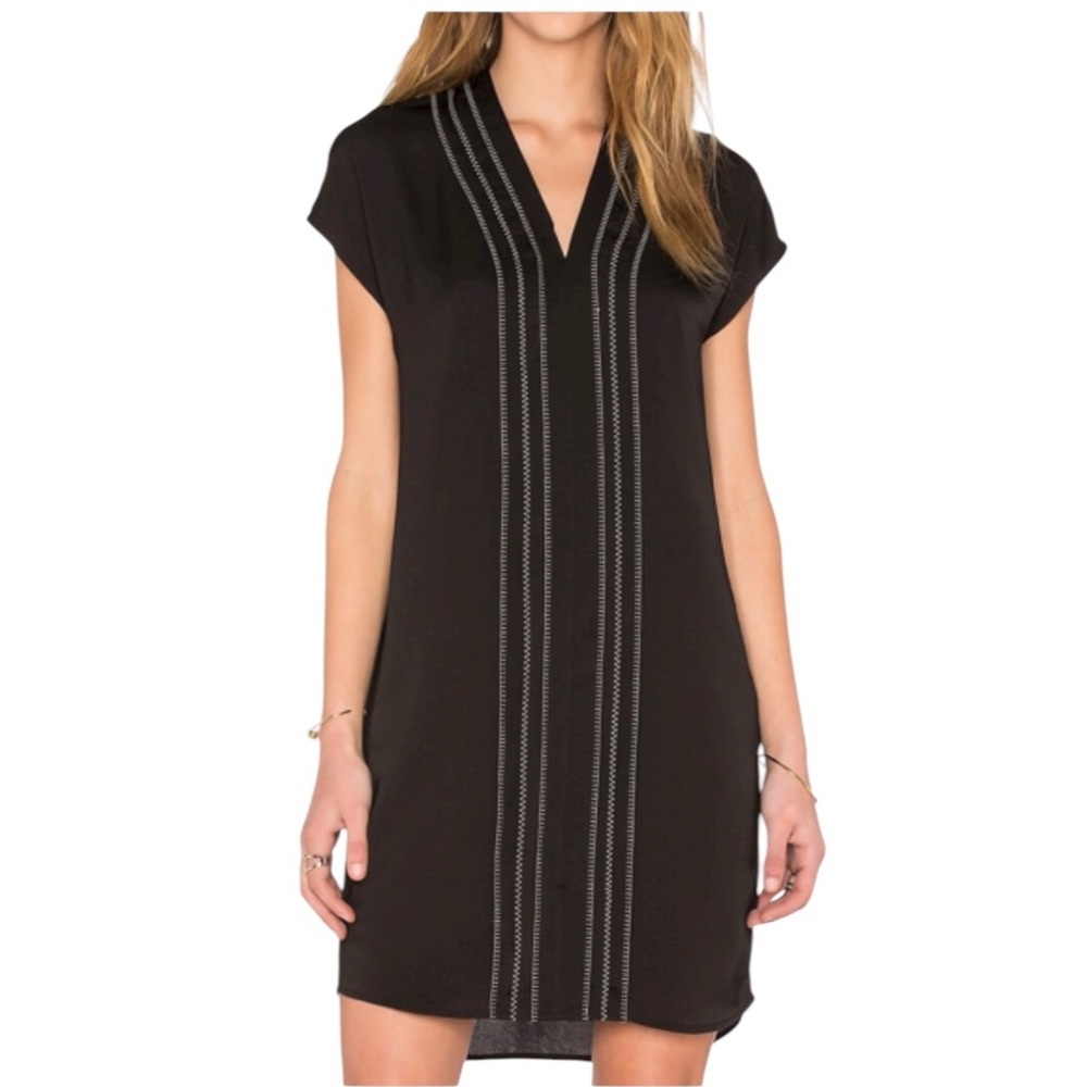 Vince Black Embroidered Stitching V-Neck Short Sleeve Shift Dress 6